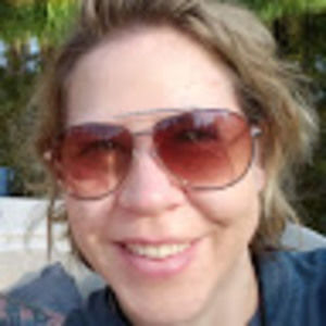 Meet your Posher, Lindy